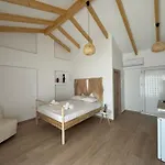 Nikludin & Vakantiehuis
