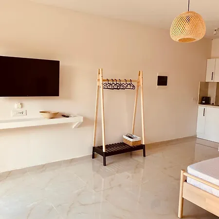 Nikludin & Dom wakacyjny *