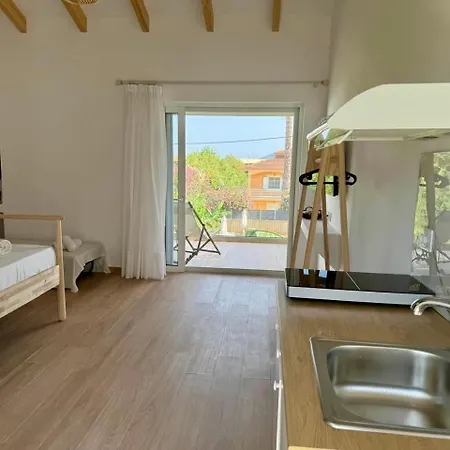 Nikludin & Dom wakacyjny