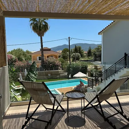 Nikludin & Vakantiehuis Laganas