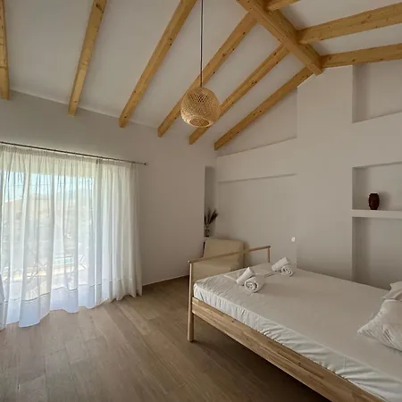 Nikludin & Dom wakacyjny *